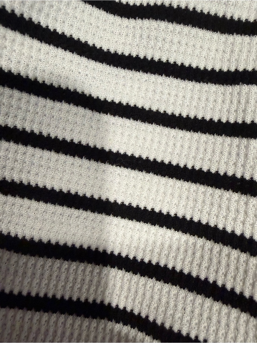 Amazon White and Black Striped Two-Piece Lounge Set - Picture 4 of 6
